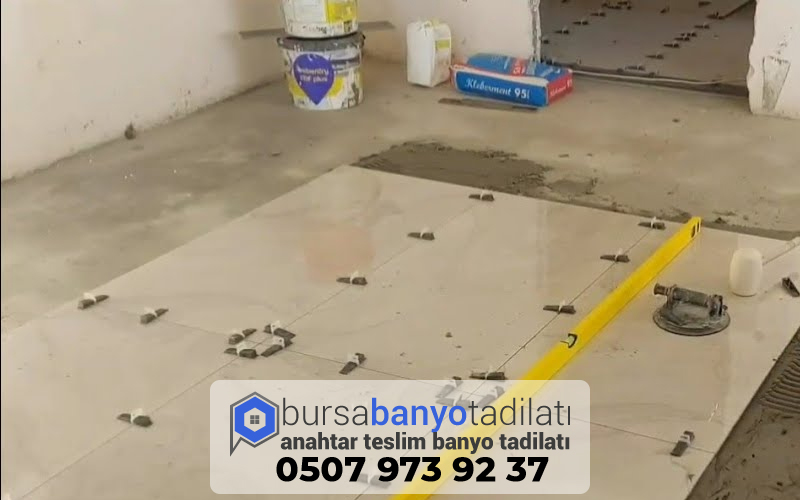 Banyo Seramik Döşeme