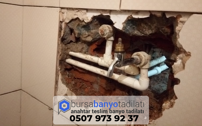 Banyo Su Kaçağı Tamiri